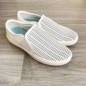 Dr. Scholl’s Wander Up Slip On Sneaker
